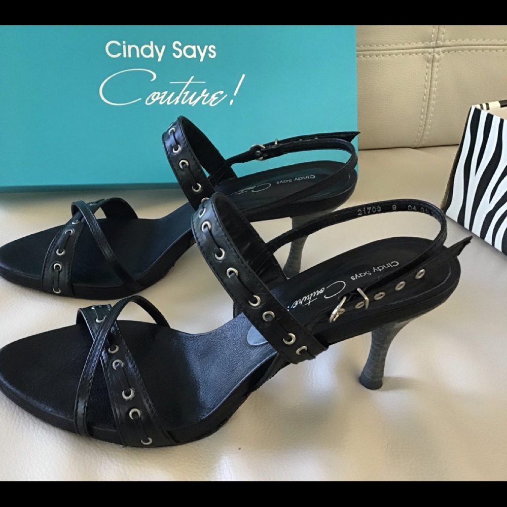 Cindy Says Couture! Leather Sandals, Size 9